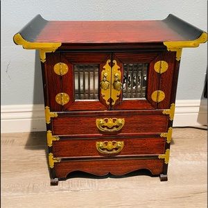 Oriental small cabinet furniture